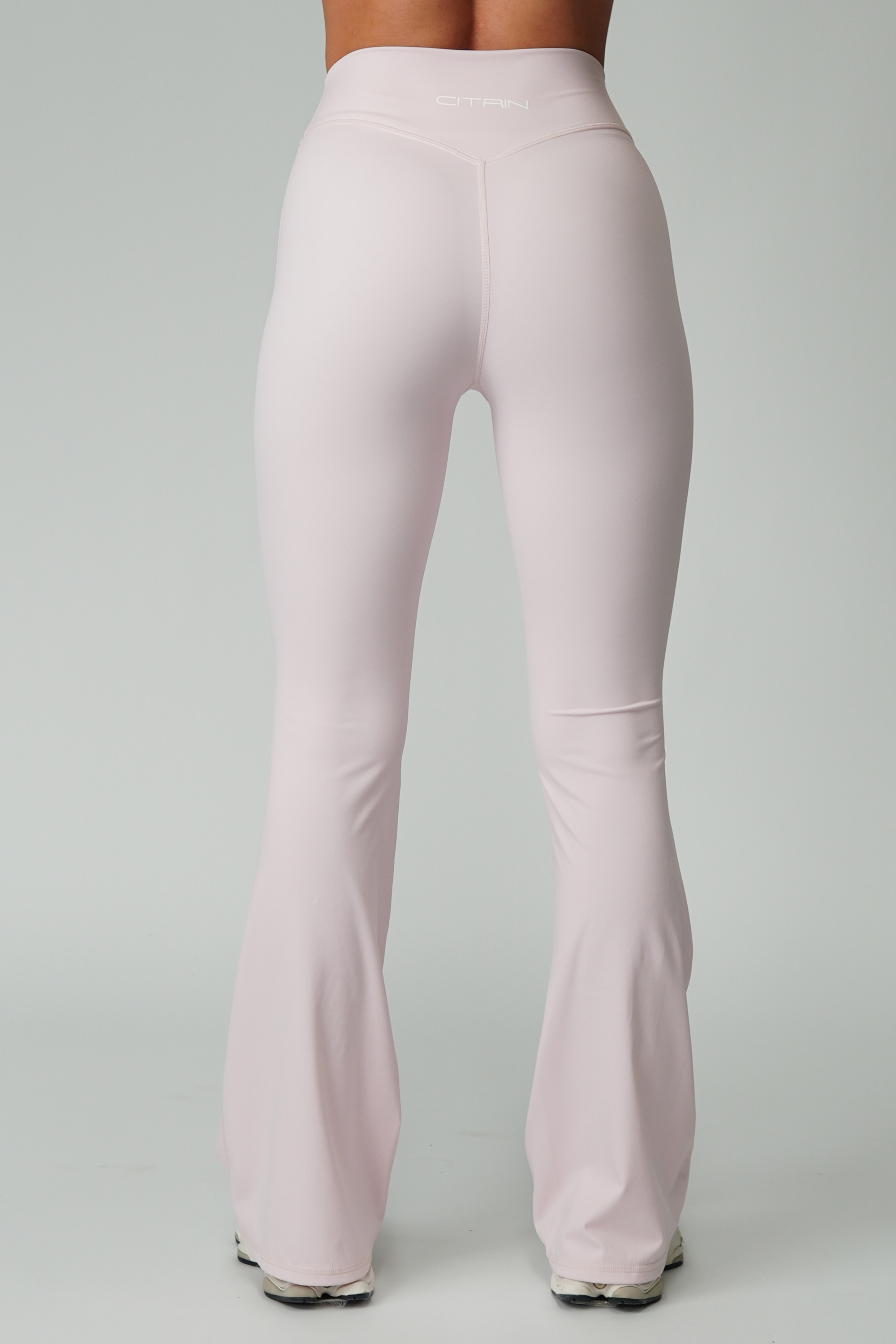 ESSENCE FLARE LEGGINGS - SOFT PINK