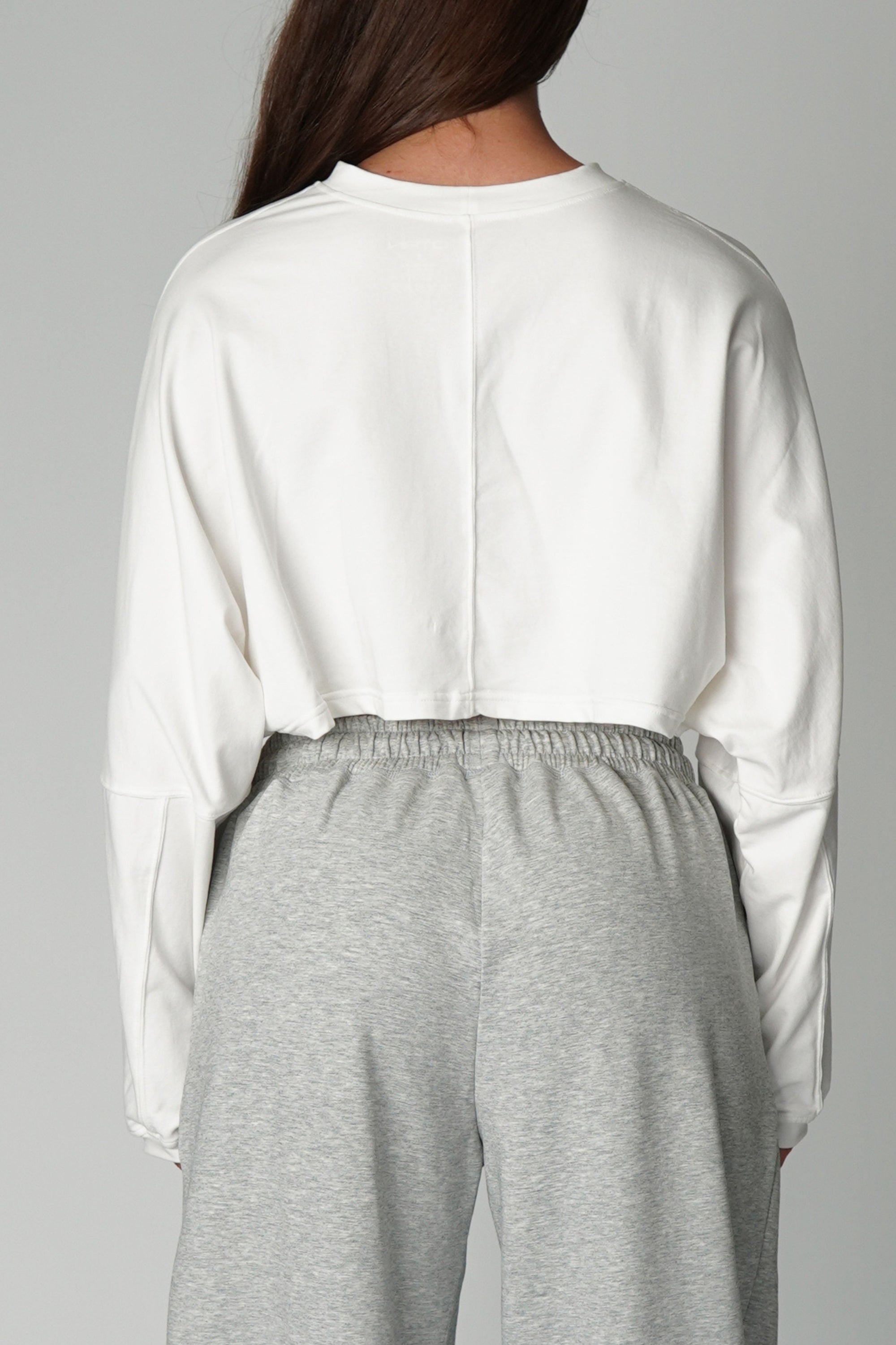 OVERSIZED LONG SLEEVE EVERYDAY ESSENTIALS - WHITE