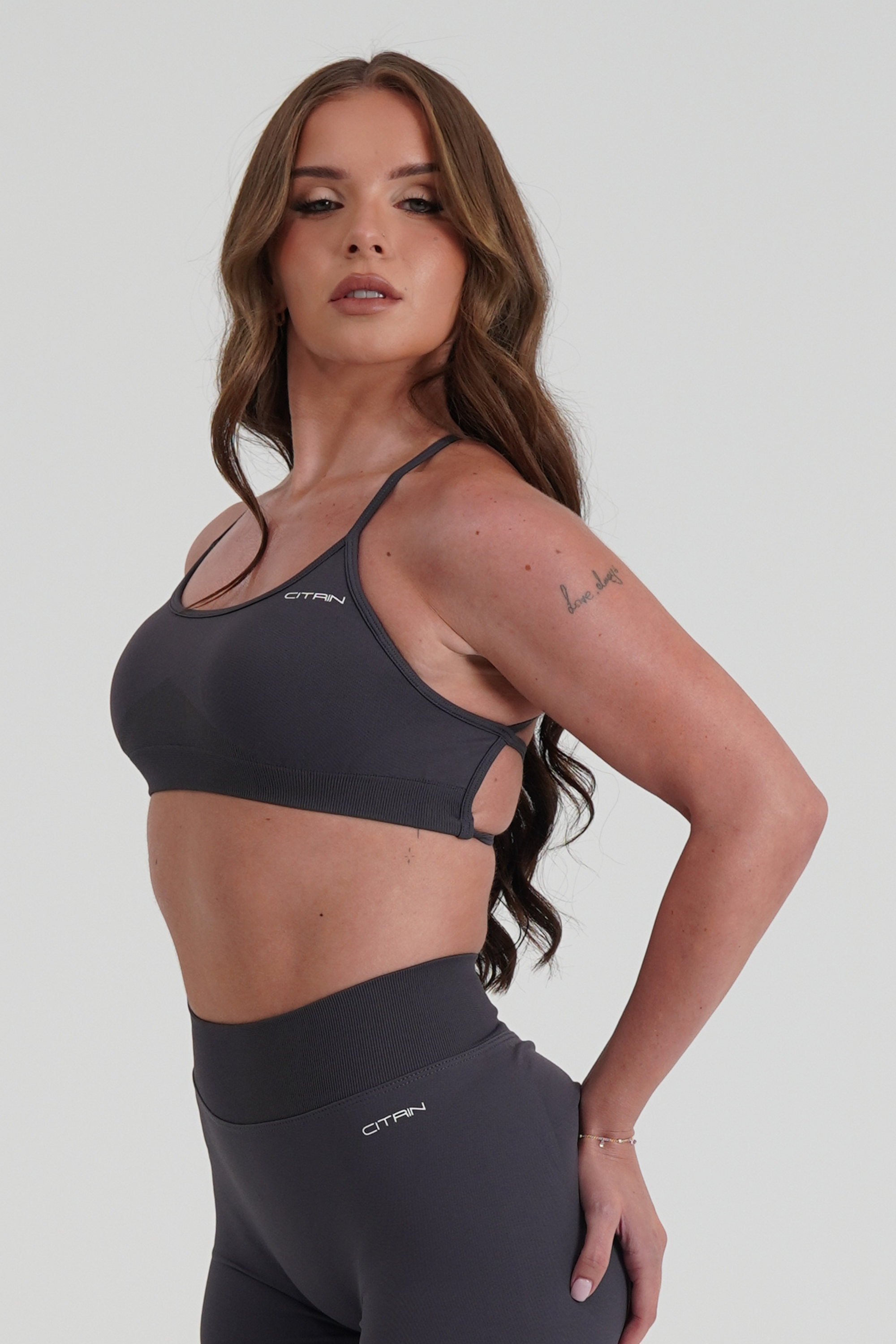SERENITY SEAMLESS BRA - GREY