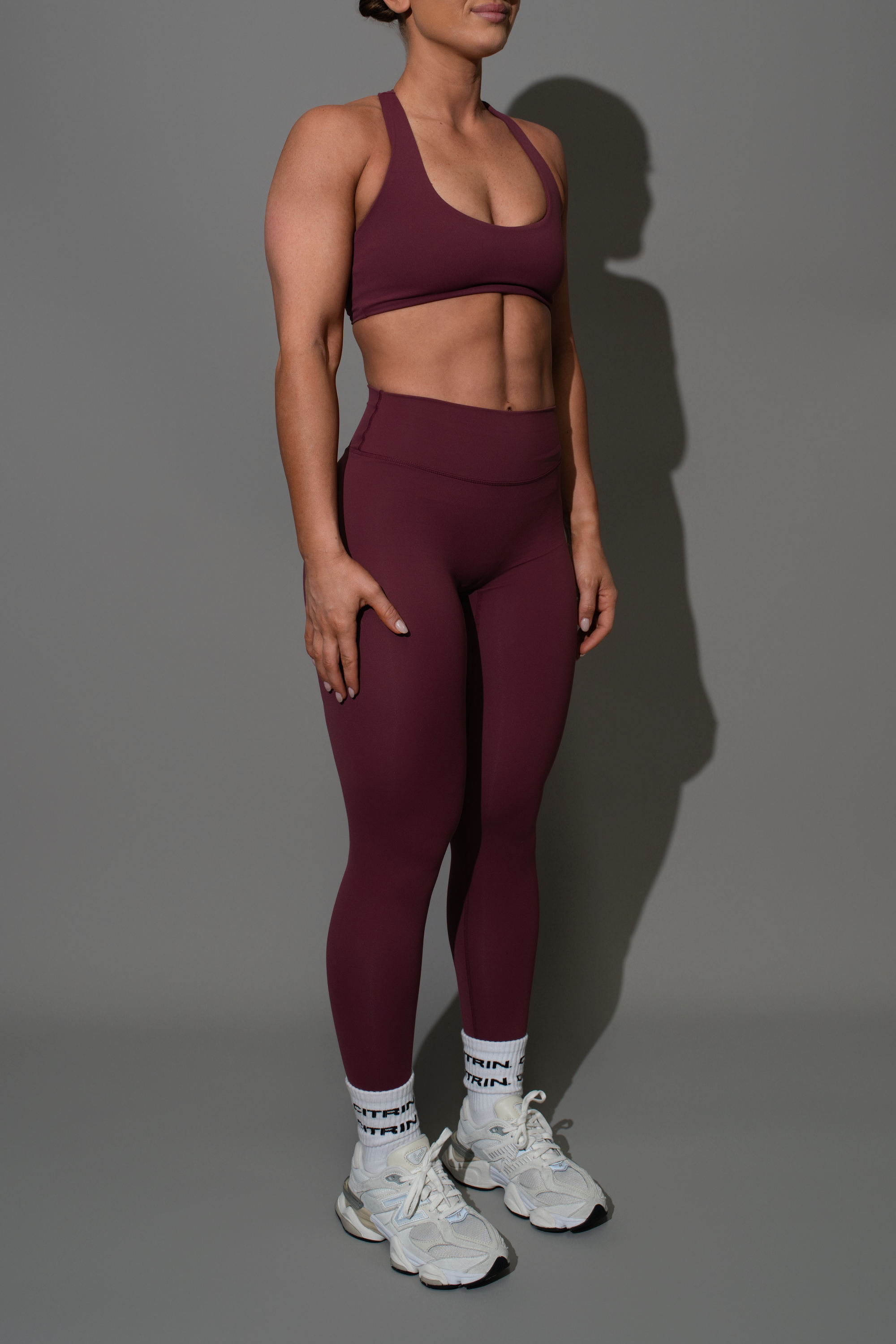 BASIC. SS NON-SCRUNCH LEGGING - CHERRY