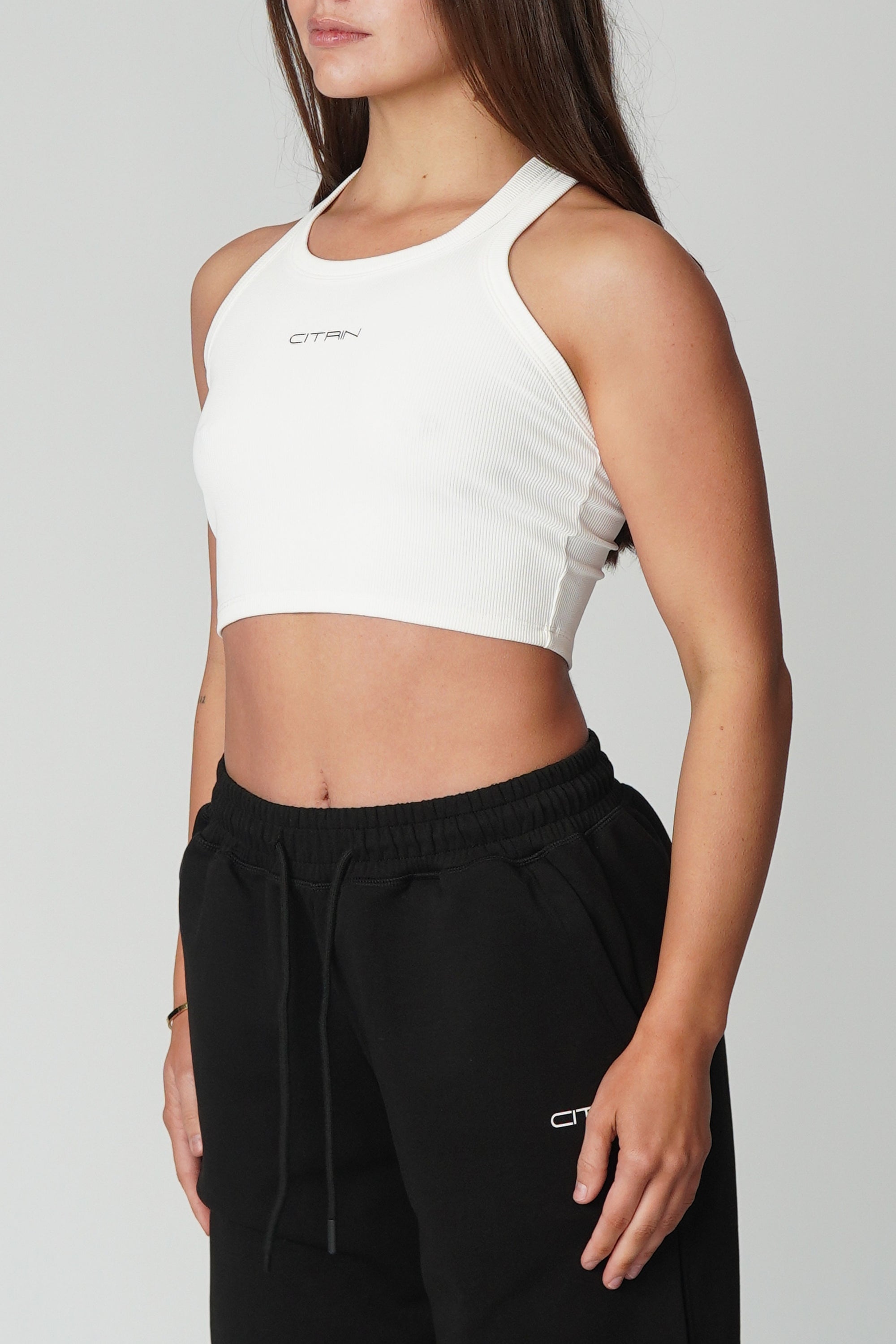 RIBBED CONTOUR CROP EVERYDAY ESSENTIALS - WHITE