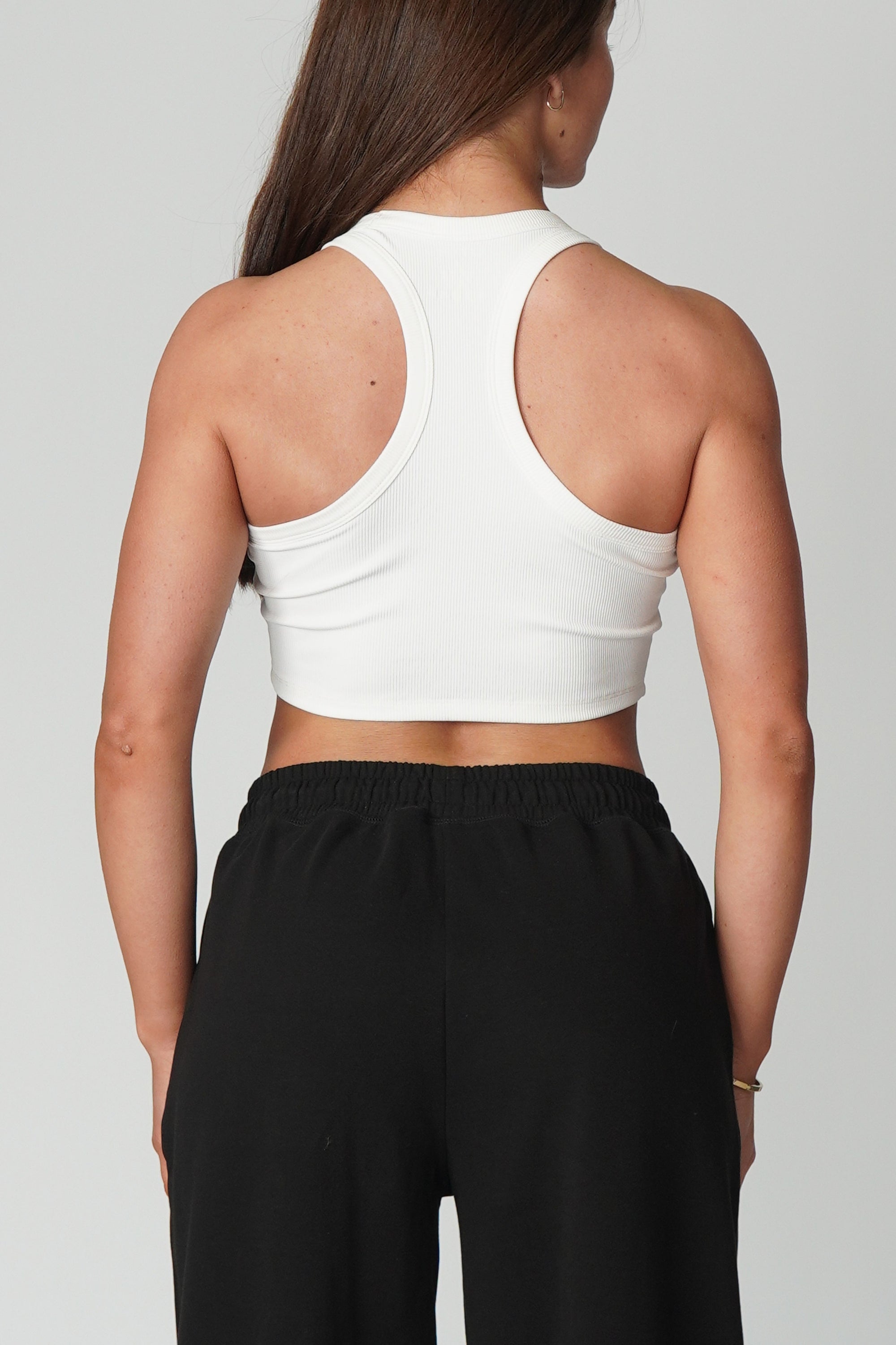 RIBBED CONTOUR CROP EVERYDAY ESSENTIALS - WHITE