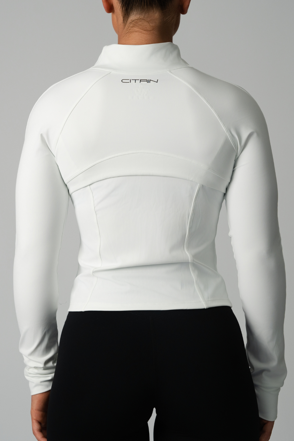 PILATES ESSENCE CONTOUR JACKET - WHITE