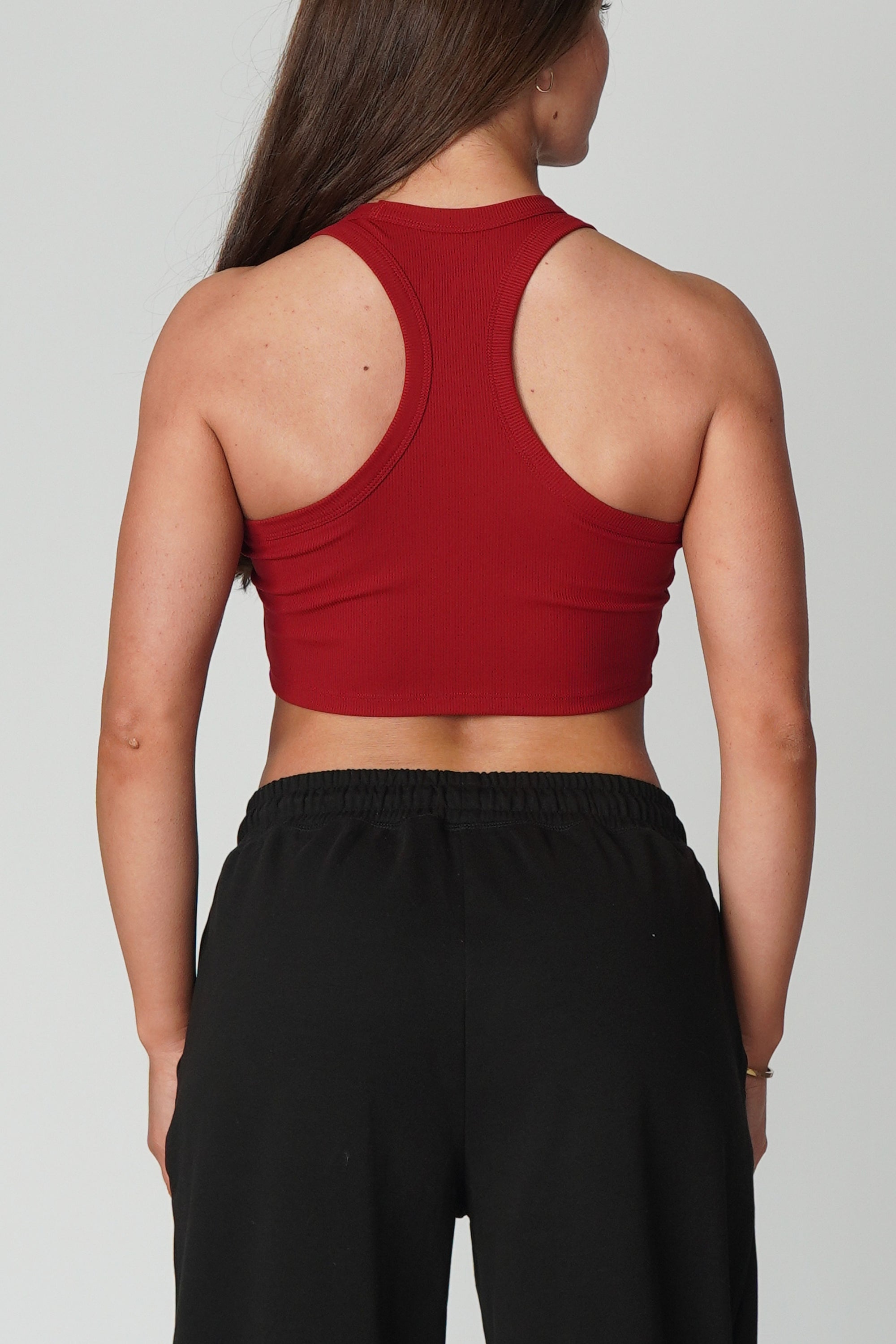 RIBBED CONTOUR CROP EVERYDAY ESSENTIALS - BURGUNDY