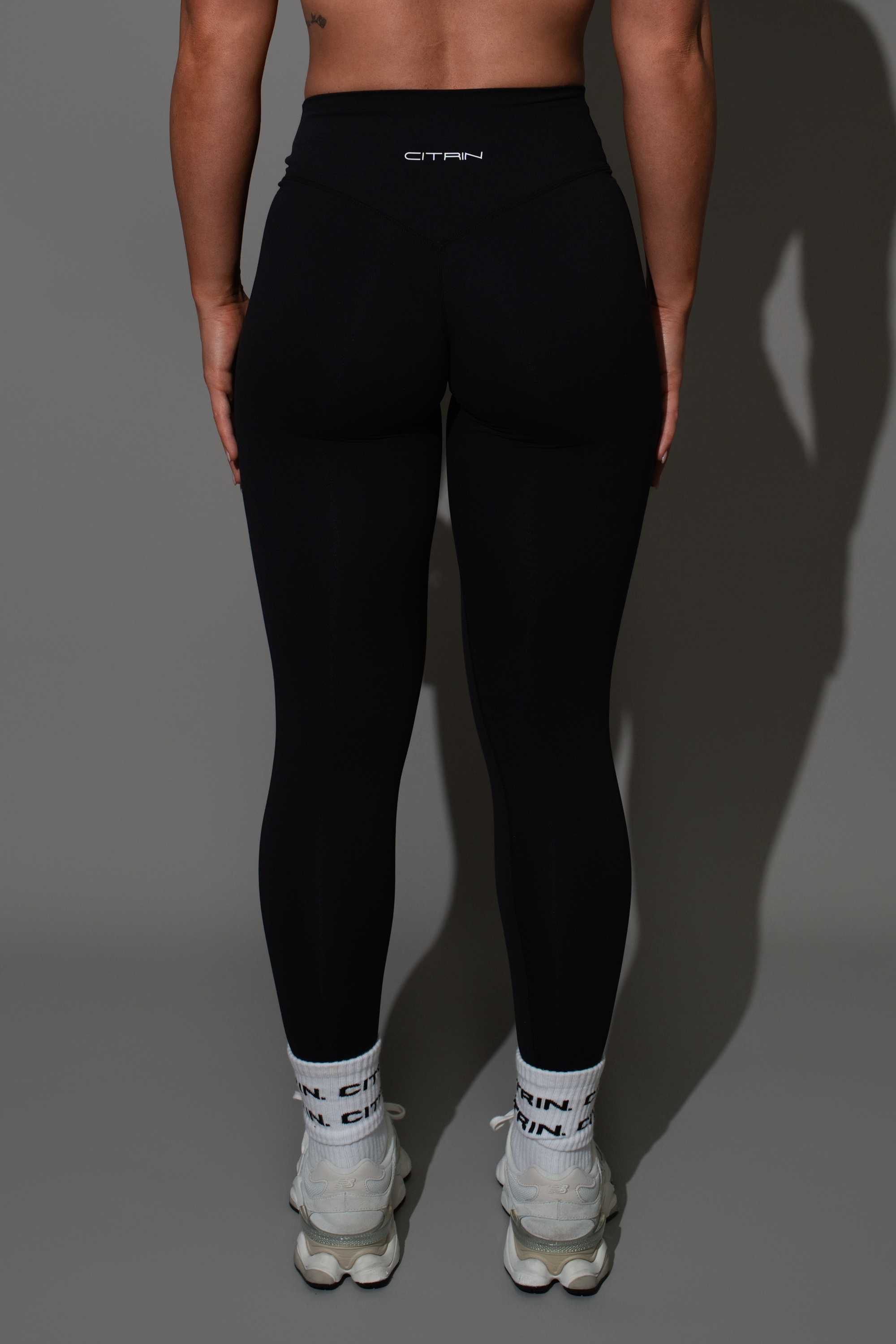 BASIC. SS NON-SCRUNCH LEGGING - BLACK