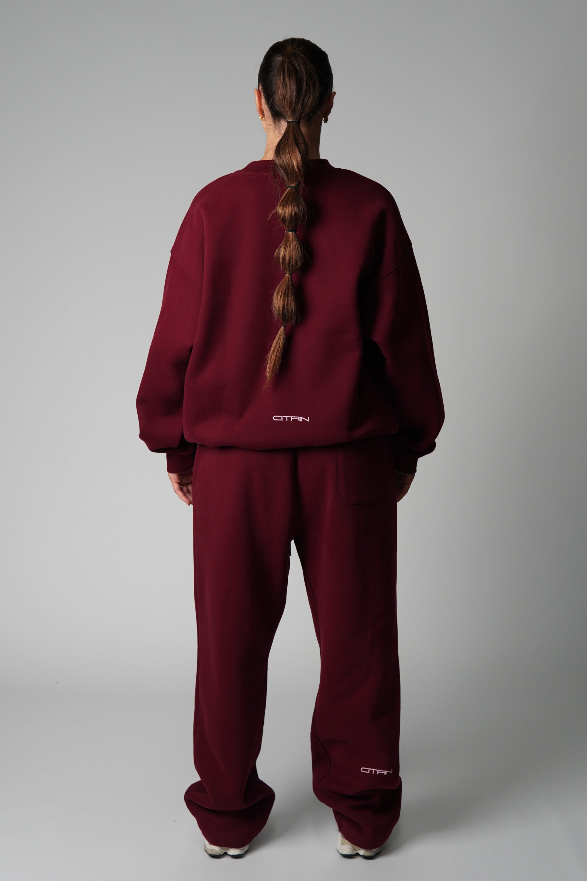 STARGIRL CREW NECK JUMPER - BURGUNDY