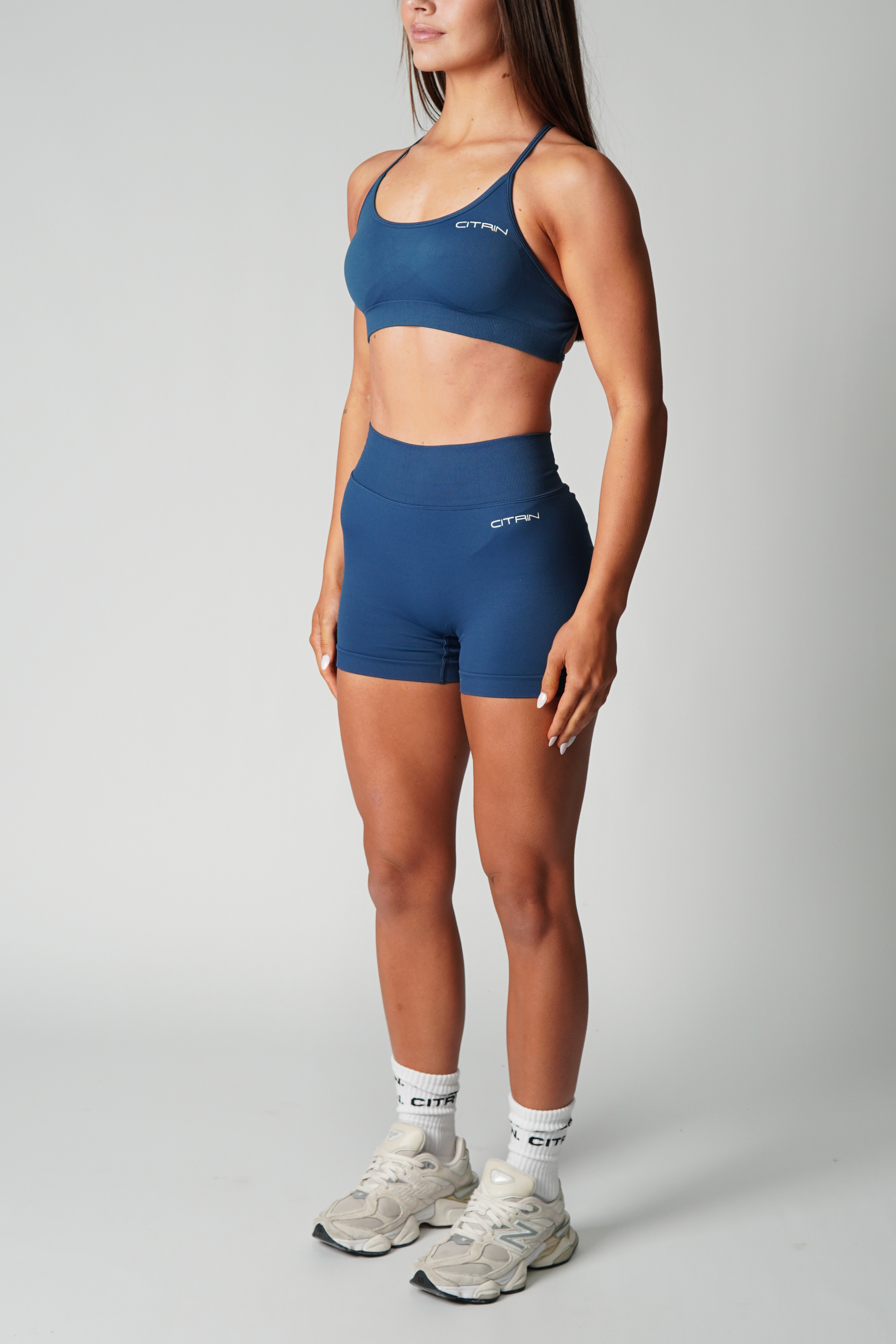 SERENITY SEAMLESS BRA - DEEP BLUE