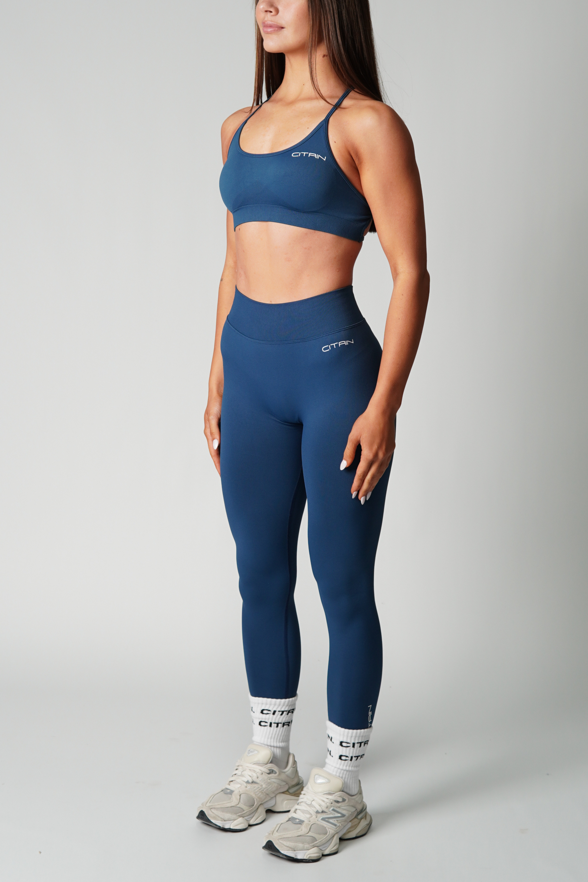 SERENITY SEAMLESS LEGGINGS - DEEP BLUE