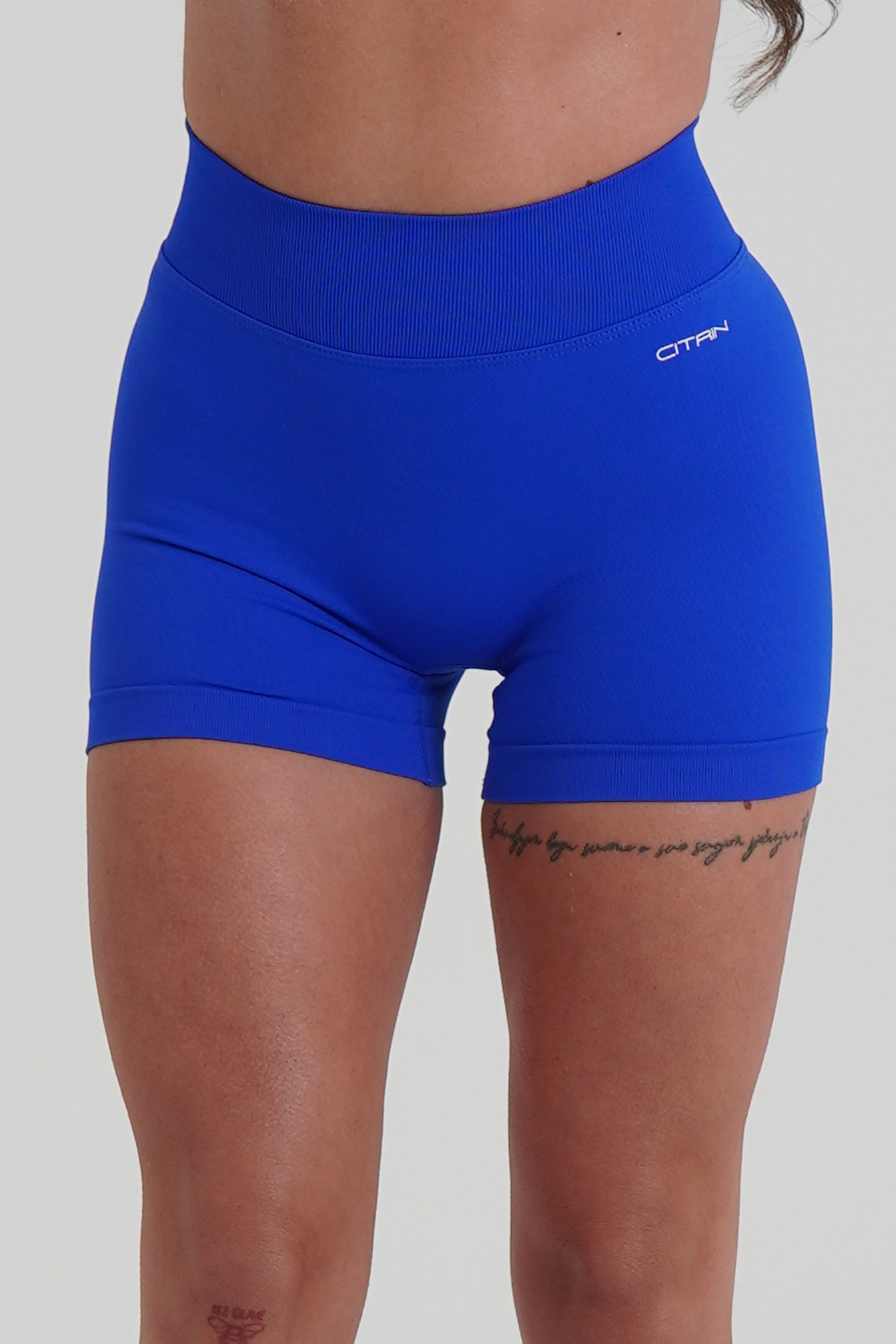 SERENITY SEAMLESS SHORTS - ROYAL BLUE