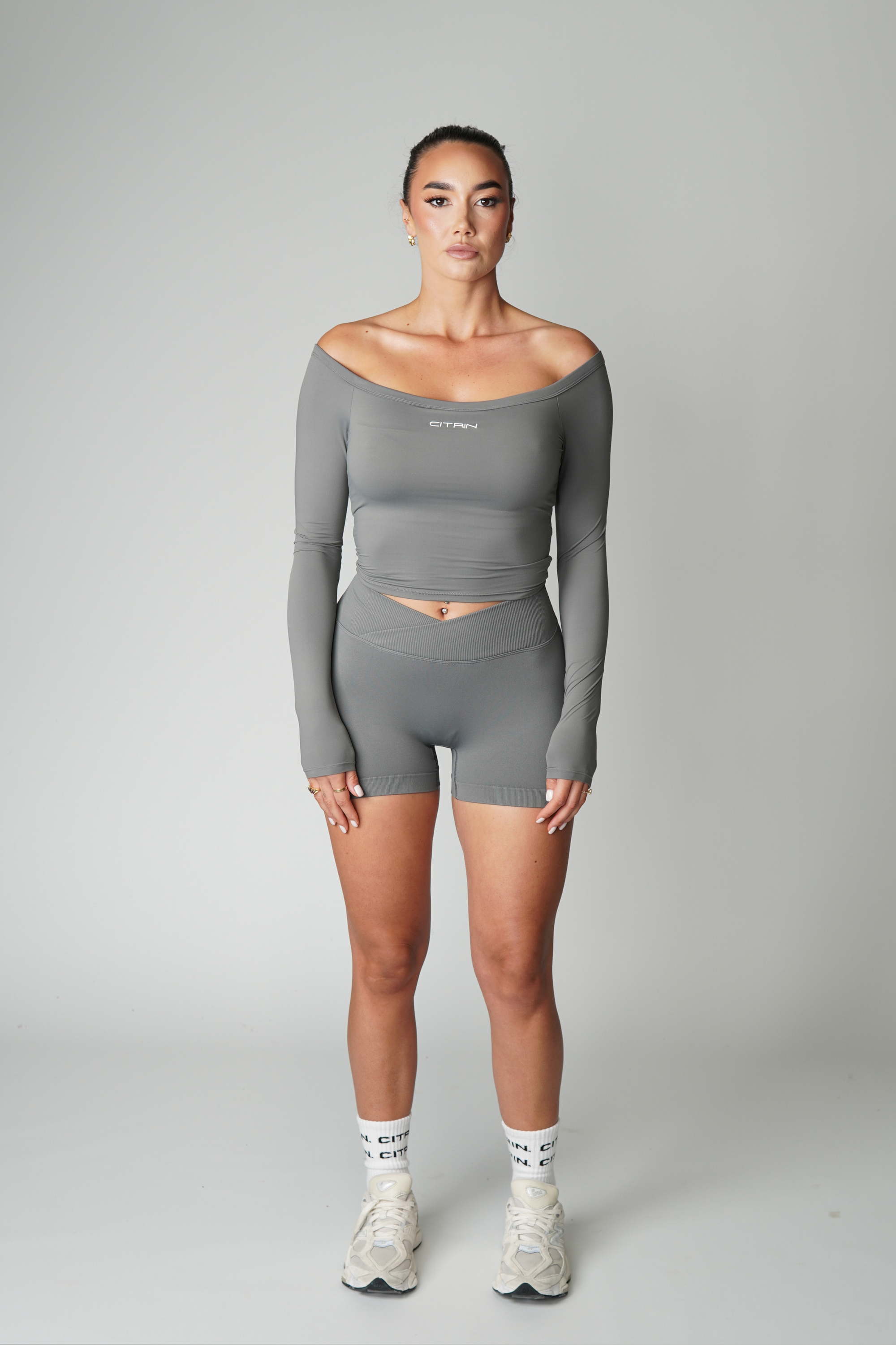 BODYCON OFF SHOULDER LONG SLEEVE TOP - GREY