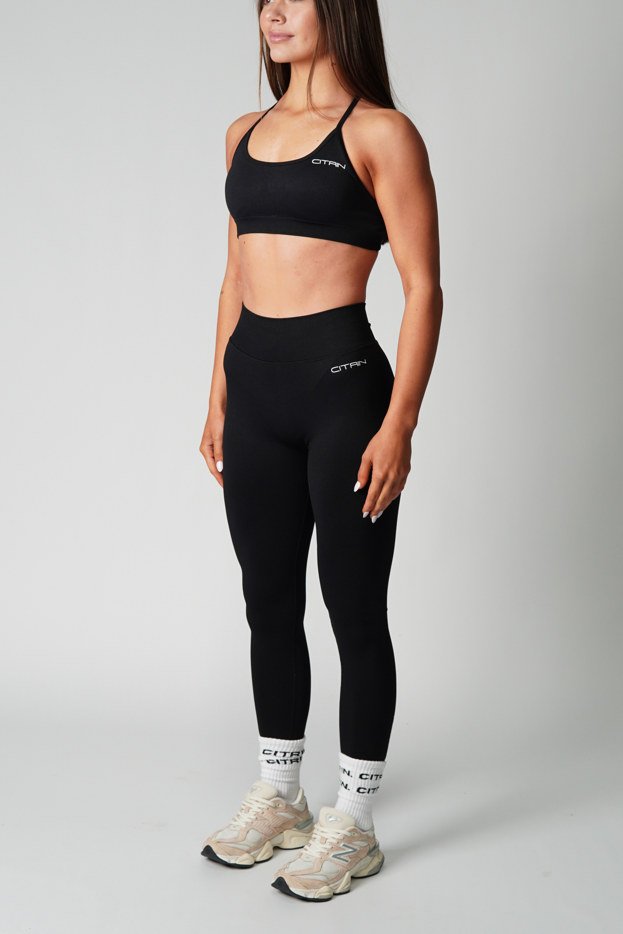 SERENITY SEAMLESS LEGGINGS - BLACK