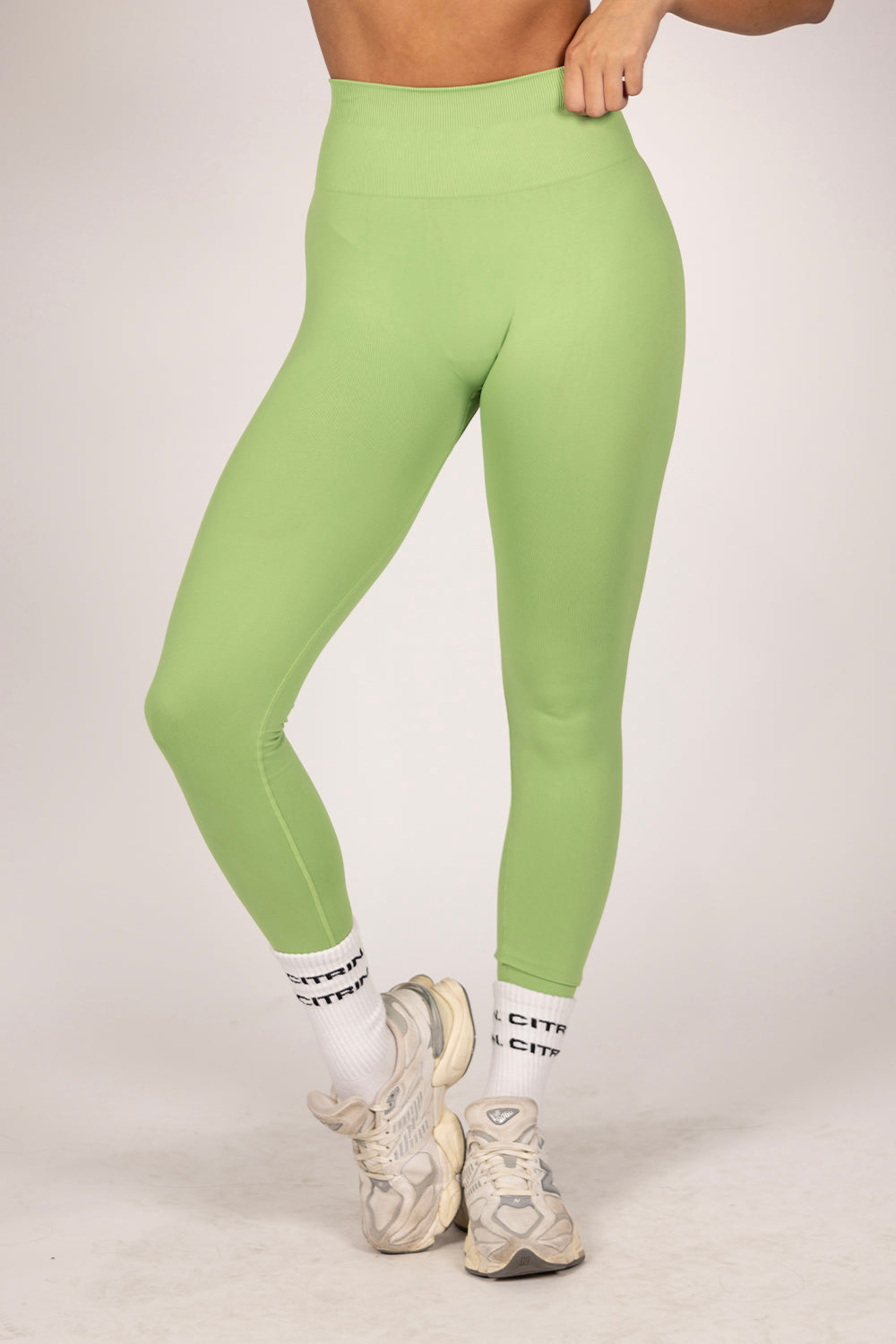 SEAMLESS CONTOUR LEGGINGS - LIME GREEN