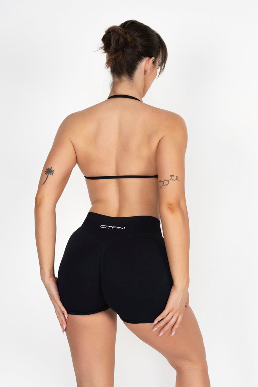 TRUE SHAPE 4.5" SHORT - BLACK