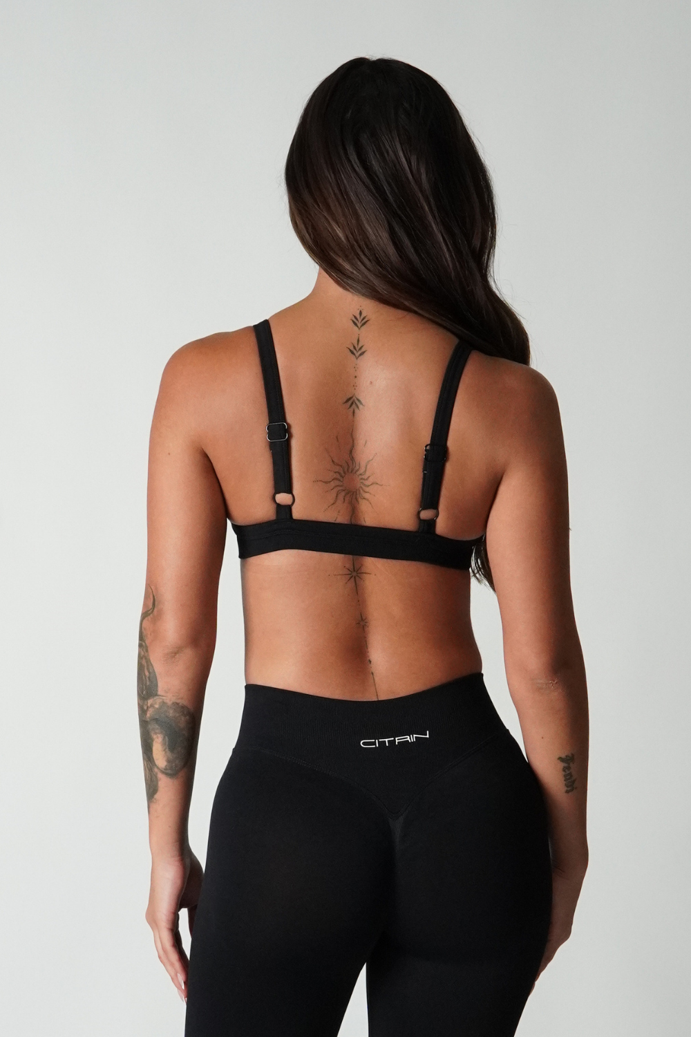 TRUE SHAPE CAMI CROP - BLACK