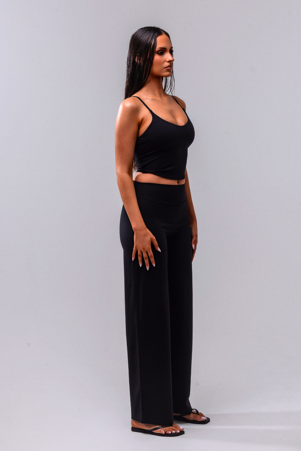 Daily Basis Wide Leg Bottoms - Black