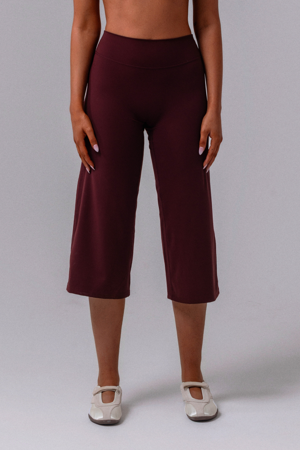 Daily Basis Wide Leg Capri - Plum