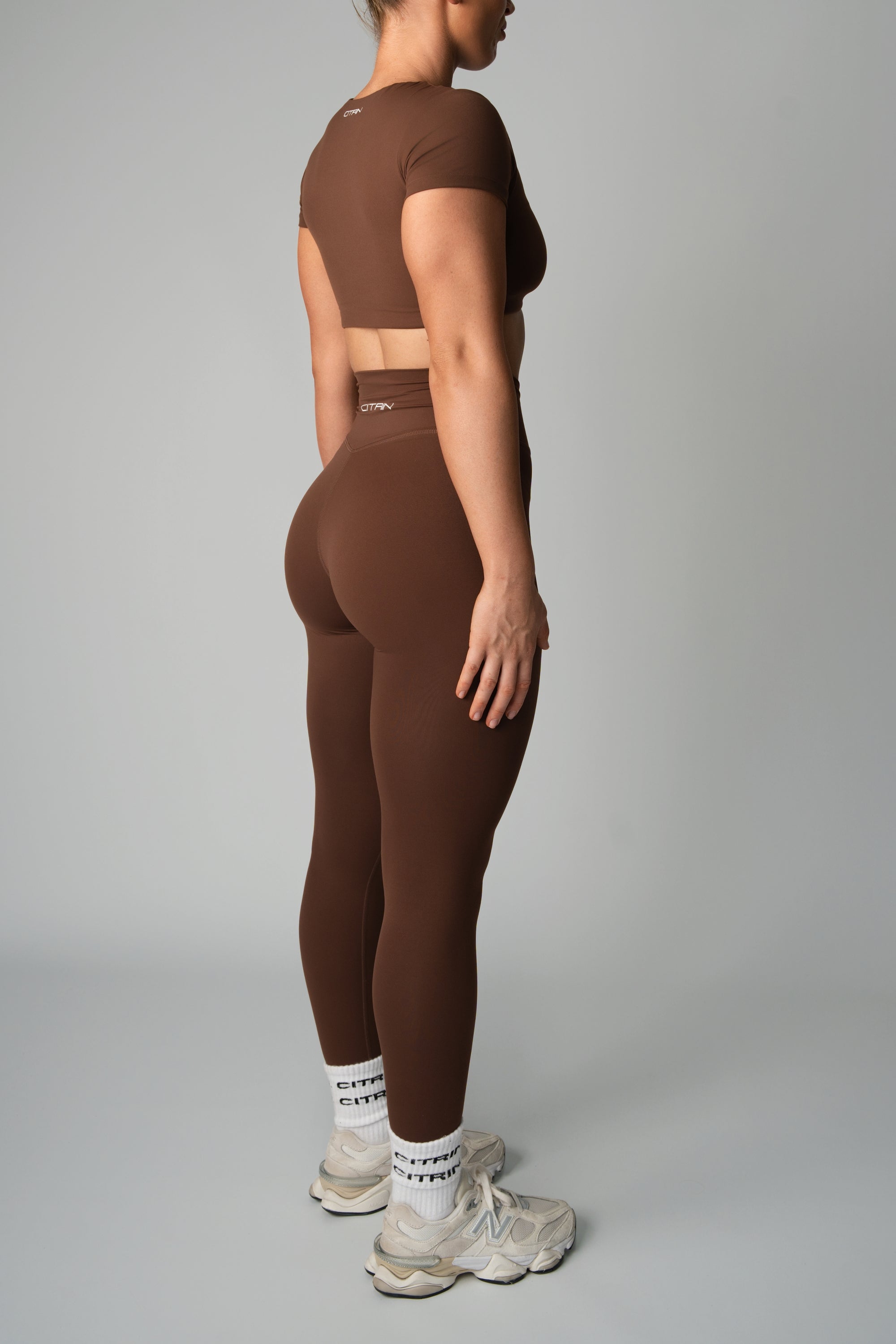AURA FULL LENGTH LEGGINGS - BROWN