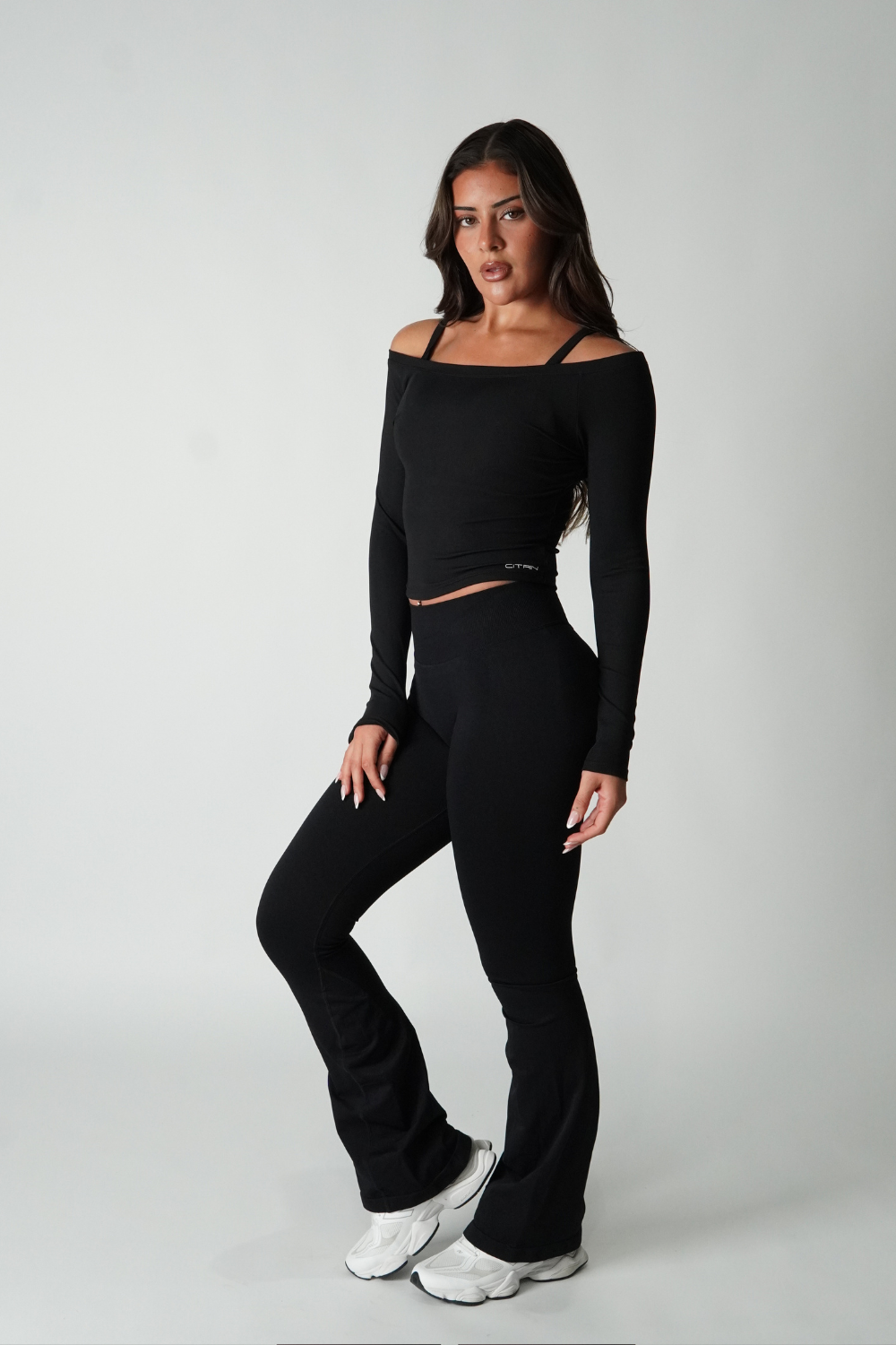 OFF DUTY RIBBED LAYERING TOP - BLACK