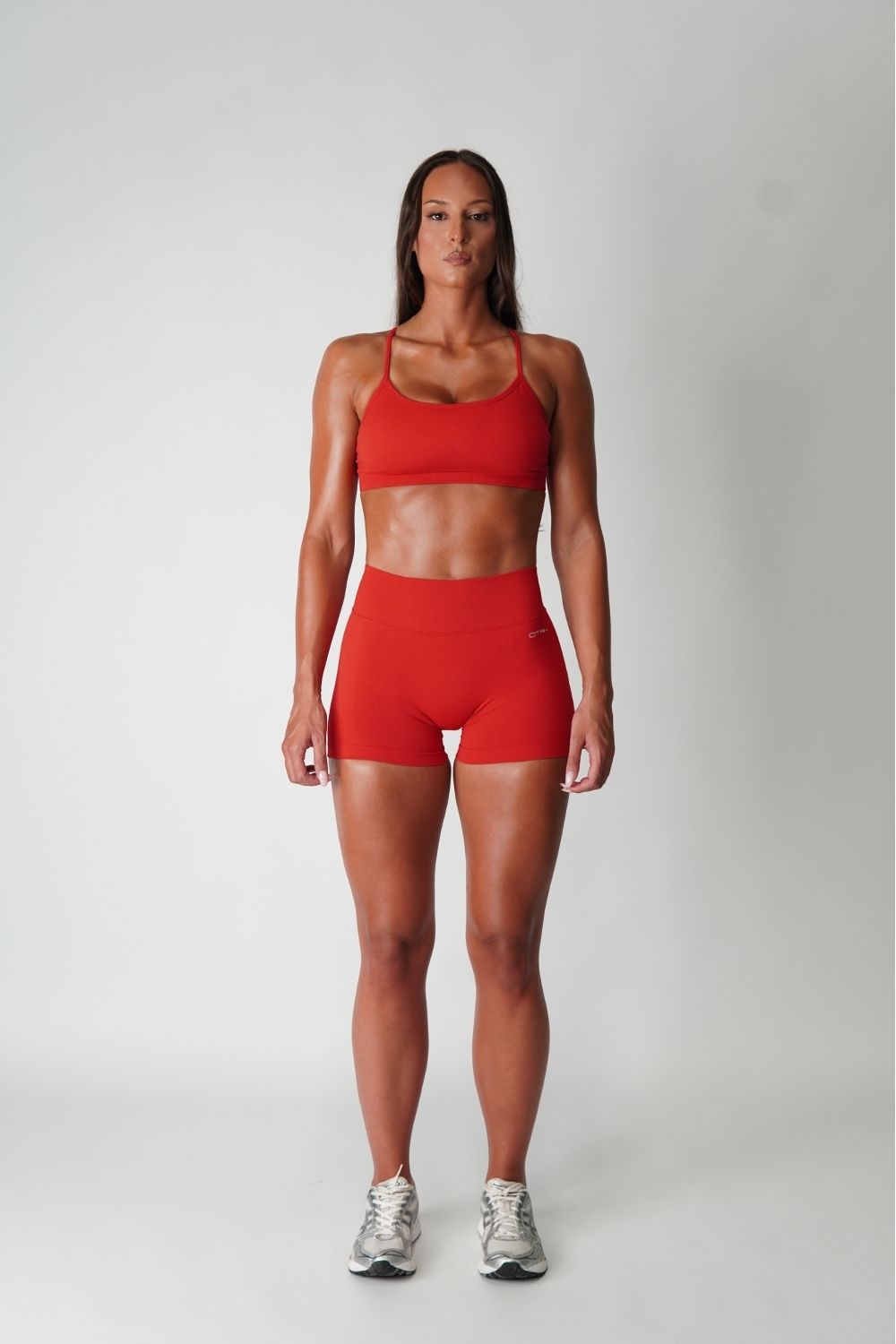 SHAPE EDIT CONTOUR SHORT - BRIGHT RED