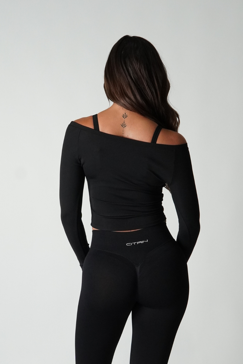 OFF DUTY RIBBED LAYERING TOP - BLACK