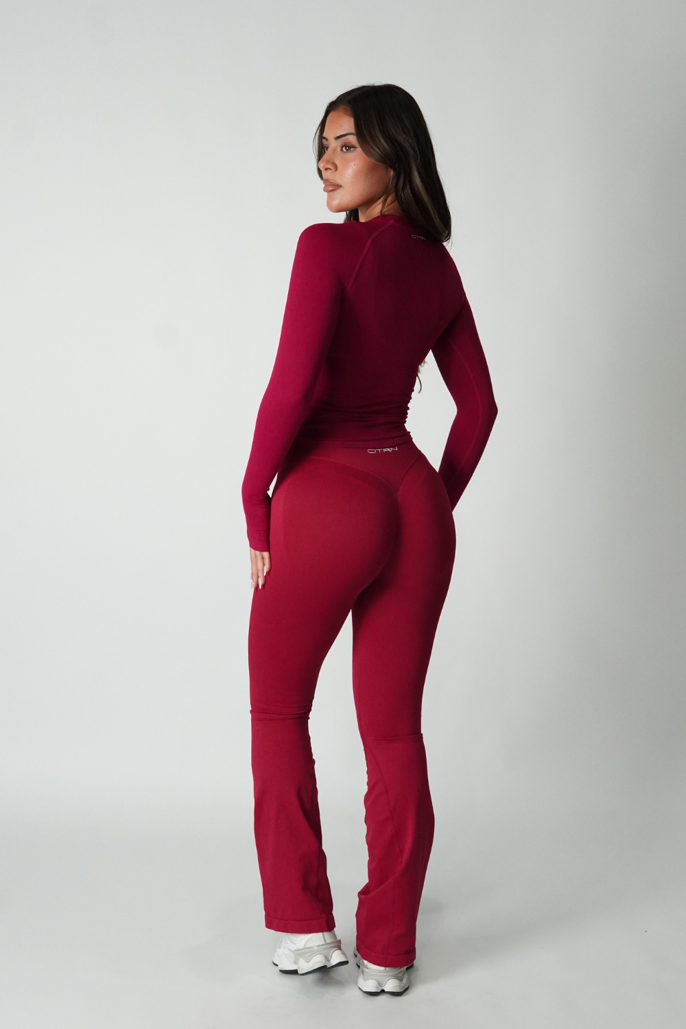 TRUE SHAPE SCULPT LONG-SLEEVE TOP - DARK BERRY