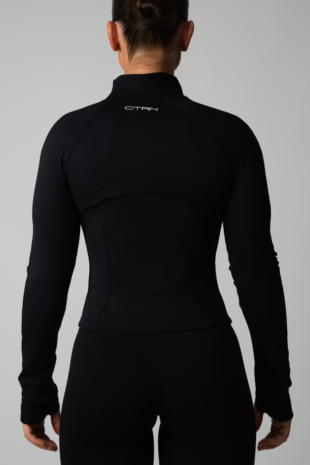 ACTIVE CONTOUR JACKET - BLACK