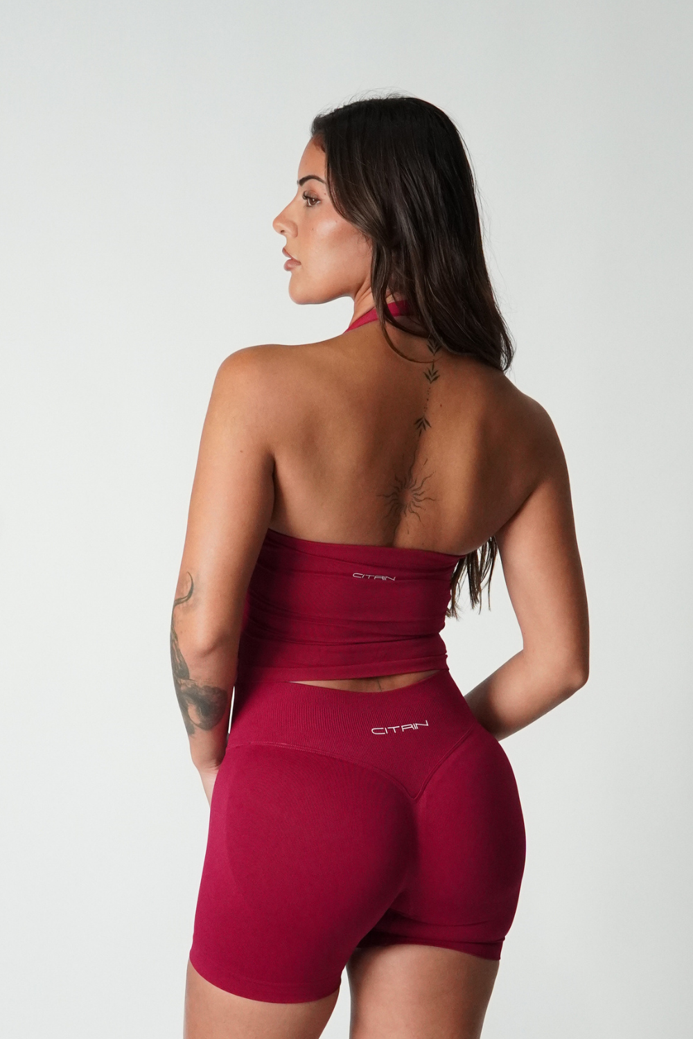 TRUE SHAPE BASIC HALTER TANK - DARK BERRY