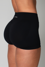 TRUE SHAPE 4.5" SHORT - BLACK