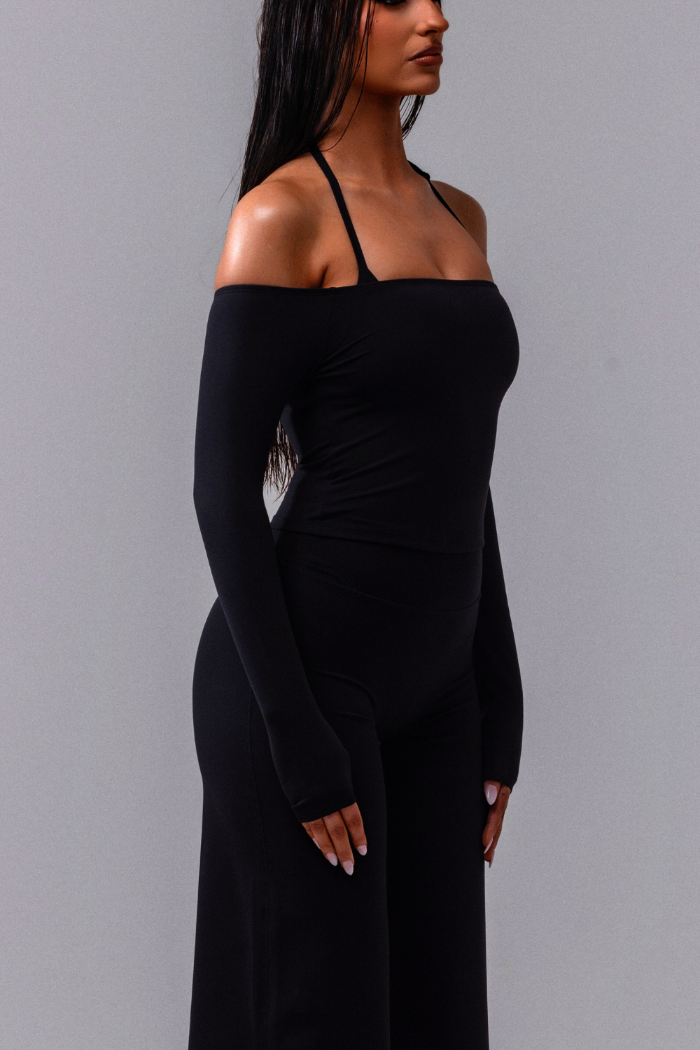 Daily Basis Layering Top - Black