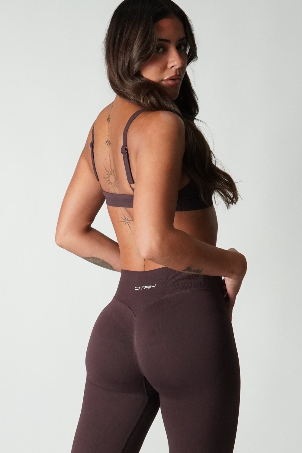 TRUE SHAPE CAMI CROP - DARK BROWN