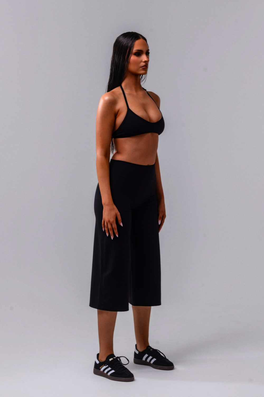 Daily Basis Micro Crop - Black