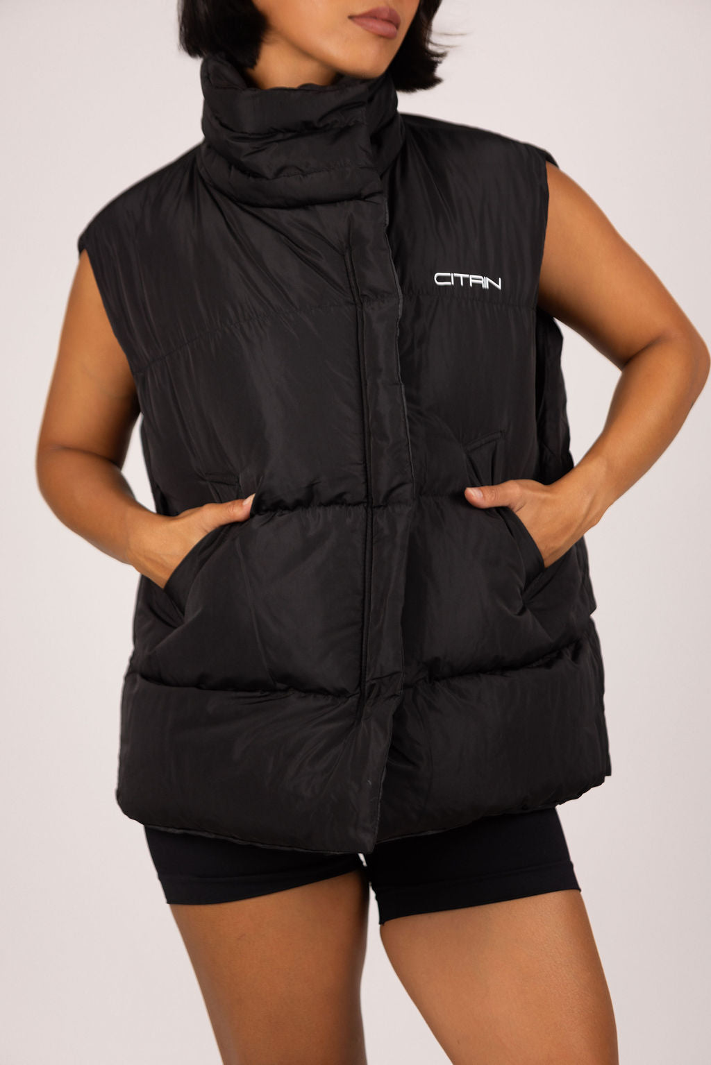 OVERSIZED PUFFER VEST - BLACK